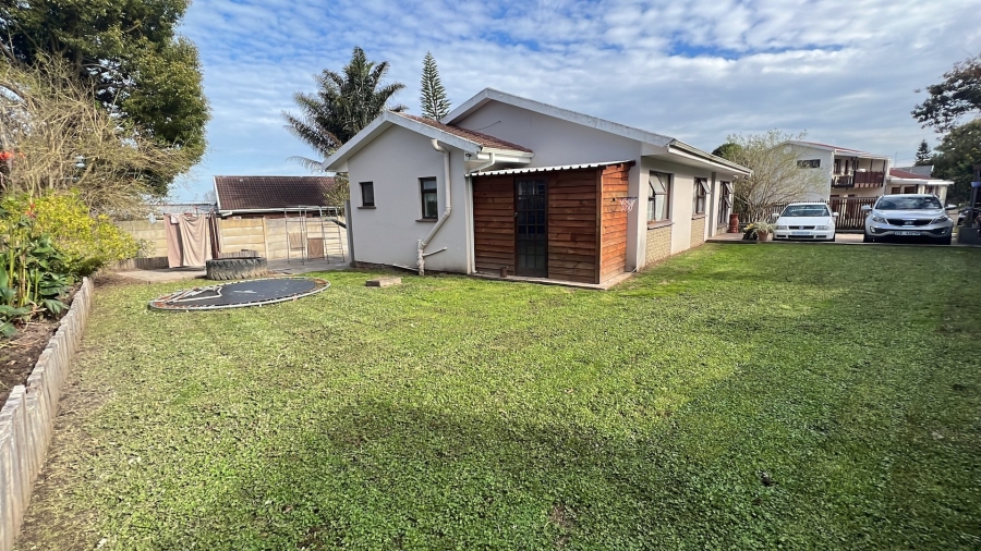 3 Bedroom Property for Sale in Denneoord Western Cape